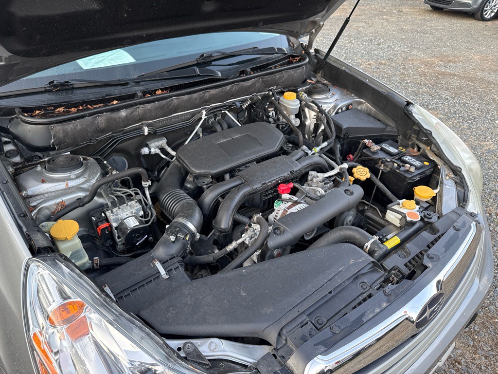 2011 Subaru Outback Image 19