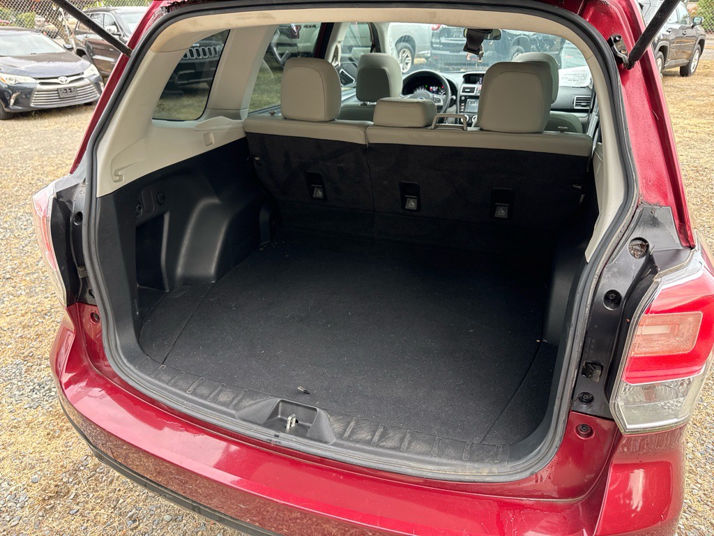 2018 Subaru Forester Image 21