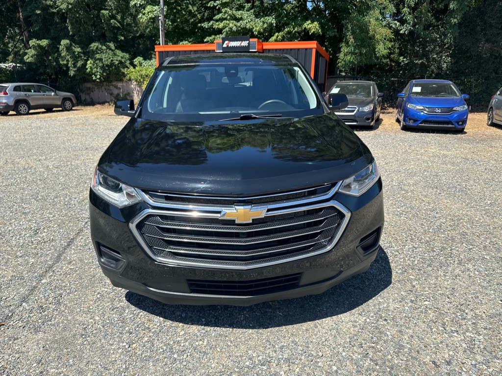 2021 Chevrolet Traverse Image 2