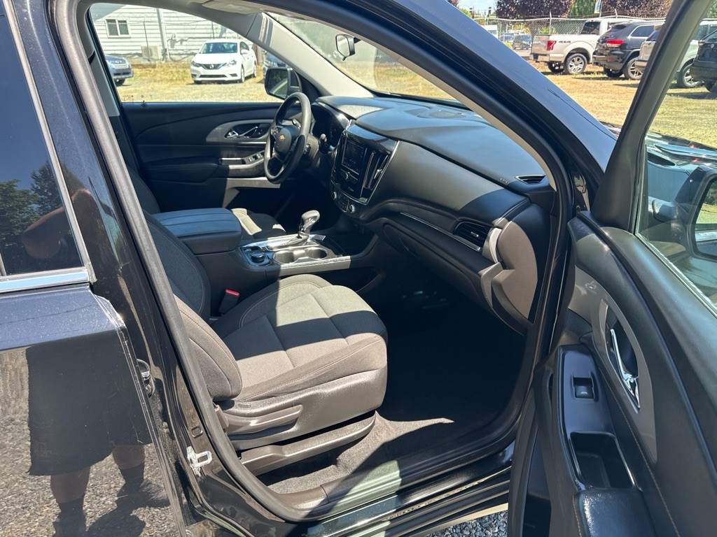 2021 Chevrolet Traverse Image 11