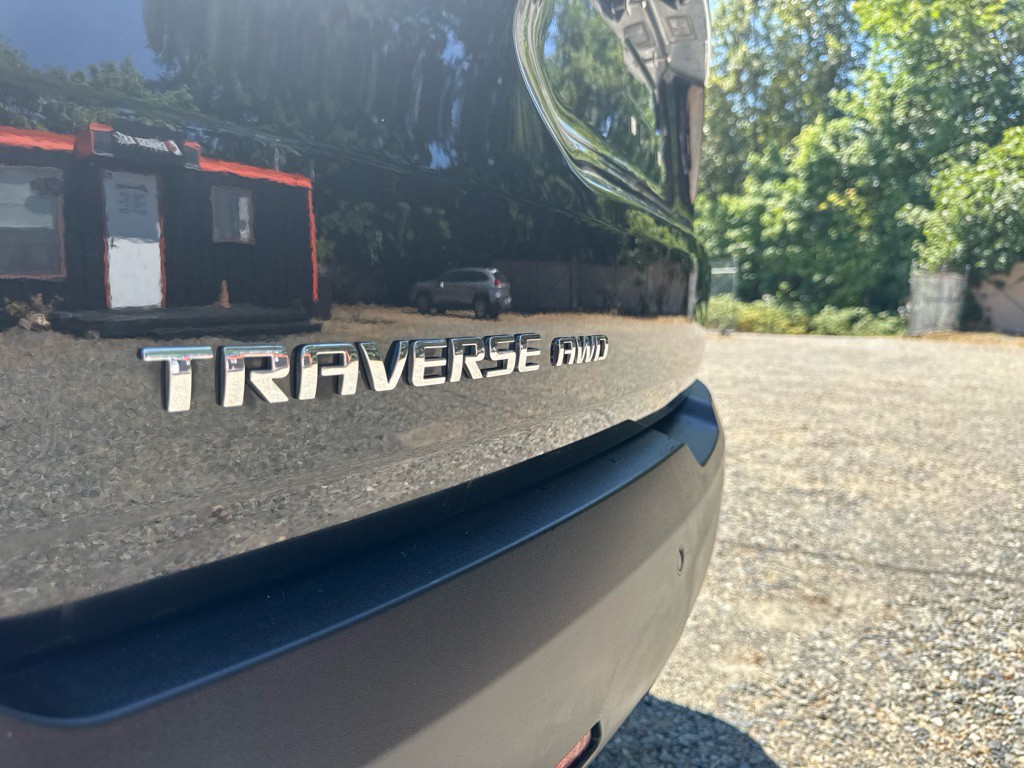 2021 Chevrolet Traverse Image 25