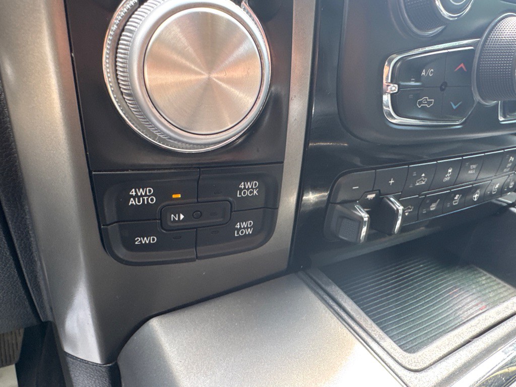 2016 RAM 1500 Image 18