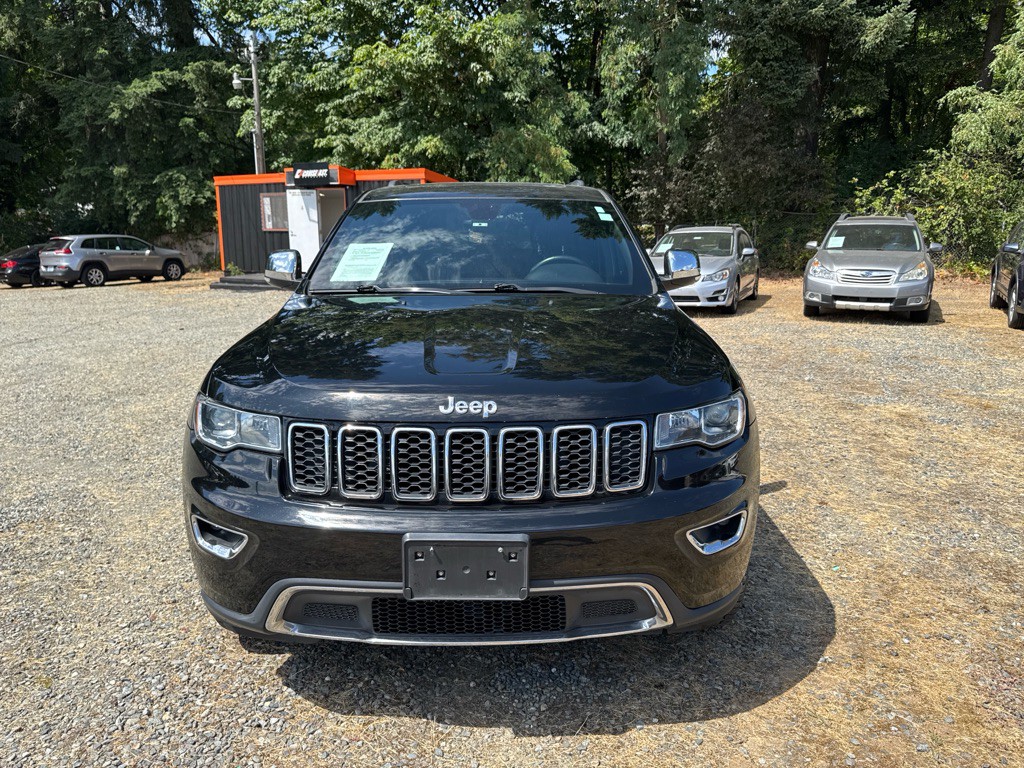 2017 Jeep Grand Cherokee Image 2
