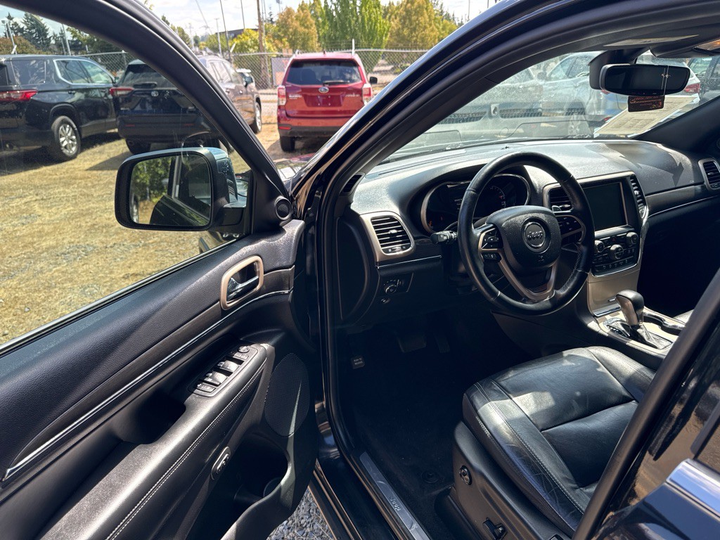 2017 Jeep Grand Cherokee Image 10