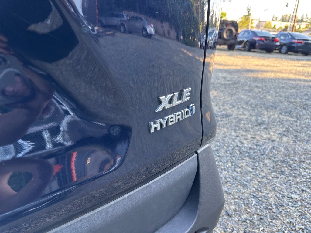 2020 Toyota Rav4 Image 24