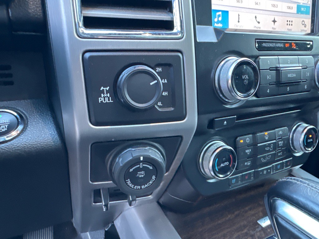 2016 Ford F-150 Image 18