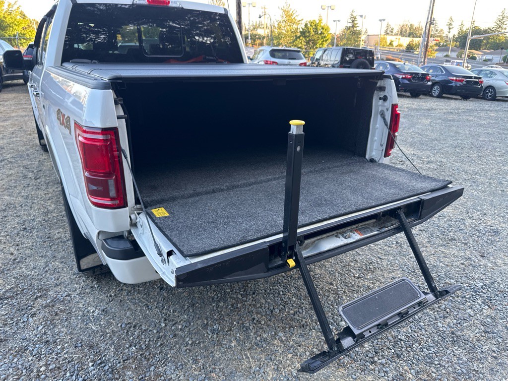 2016 Ford F-150 Image 25