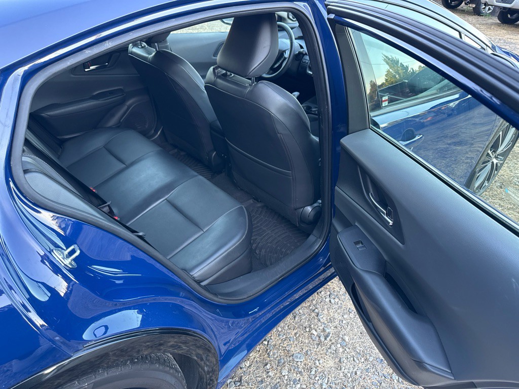 2023 Toyota Prius Image 8