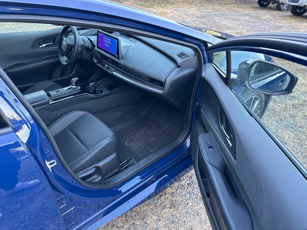 2023 Toyota Prius Image 9