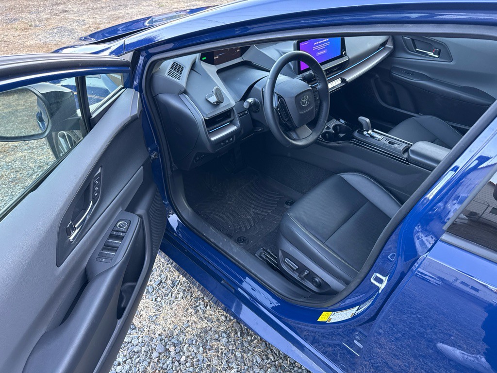 2023 Toyota Prius Image 10