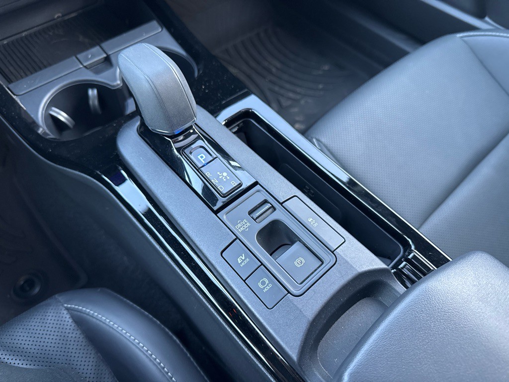 2023 Toyota Prius Image 18