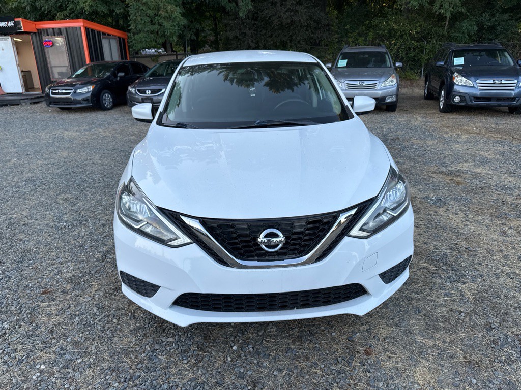 2017 Nissan Sentra Image 2