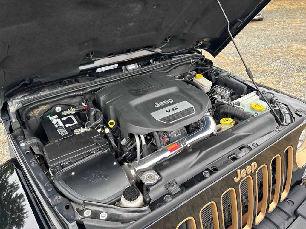 2014 Jeep Wrangler Unlimited Image 20
