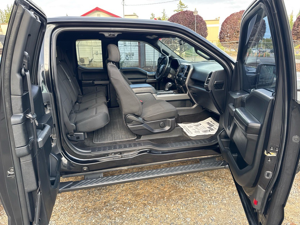 2015 Ford F-150 Image 8