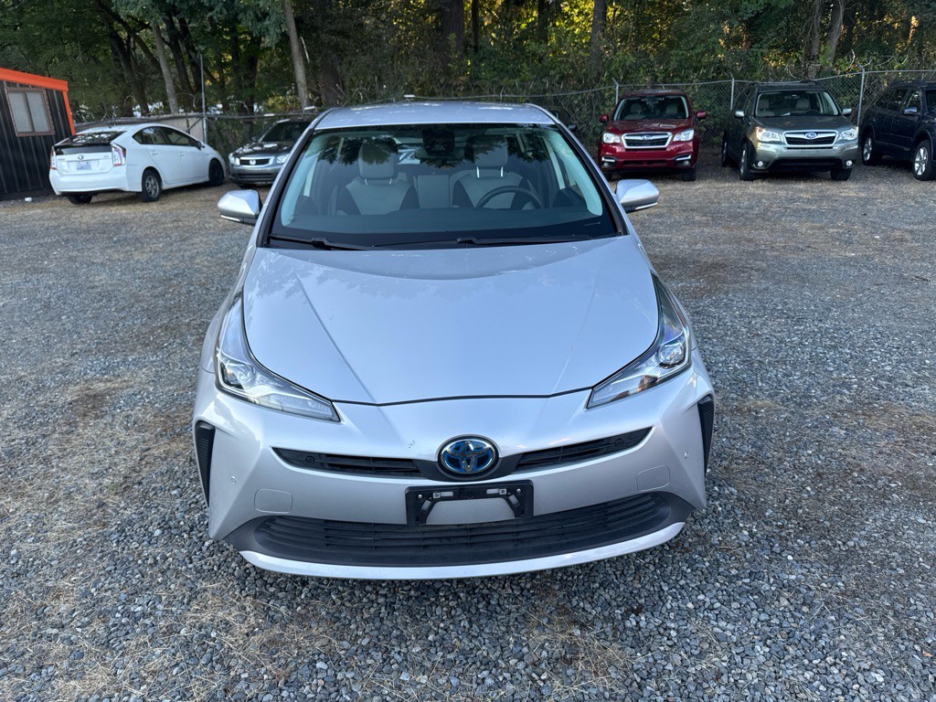 2022 Toyota Prius Image 2