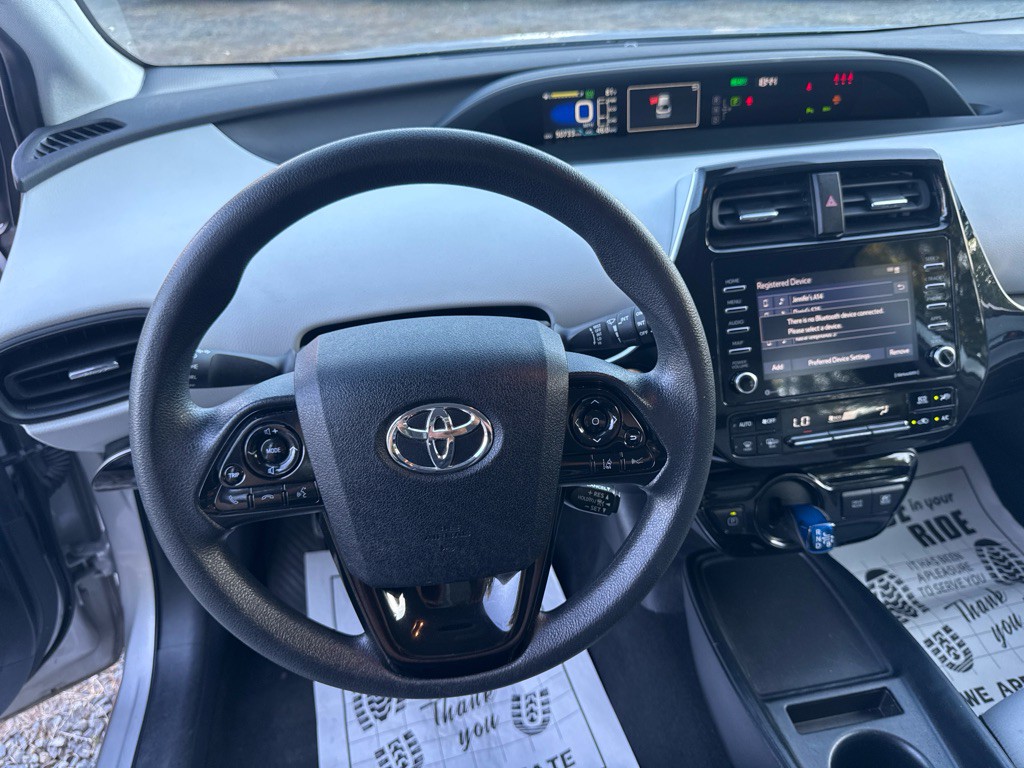 2022 Toyota Prius Image 13