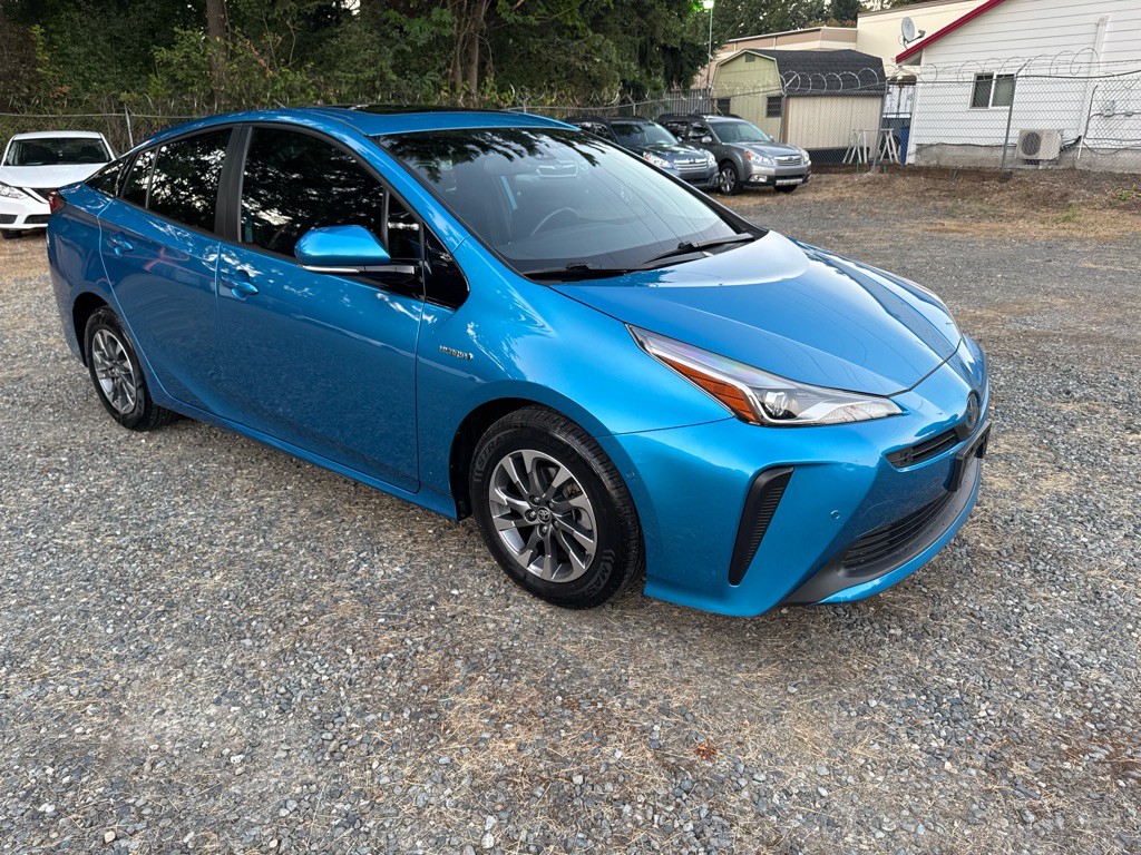 2019 Toyota Prius Image 3