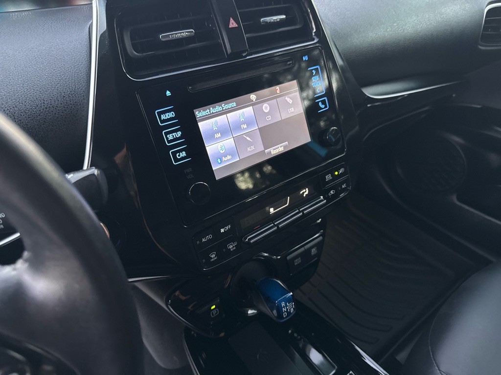 2019 Toyota Prius Image 15