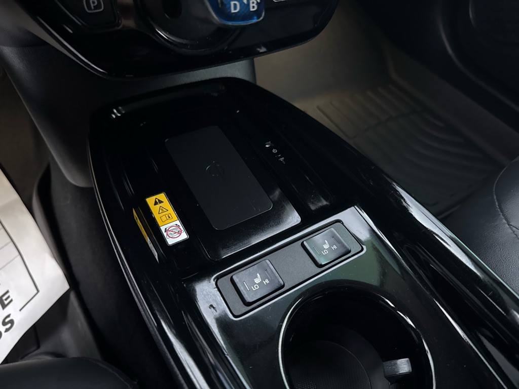 2019 Toyota Prius Image 17