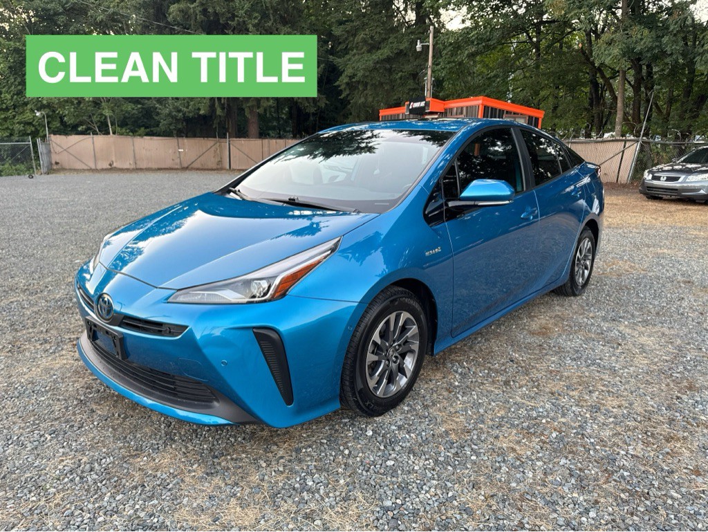2019 Toyota Prius Image 1
