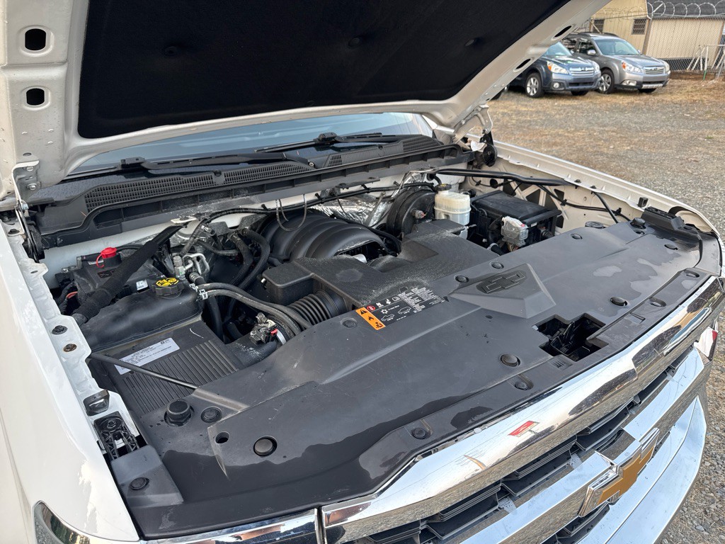 2017 Chevrolet Silverado 1500 Image 18