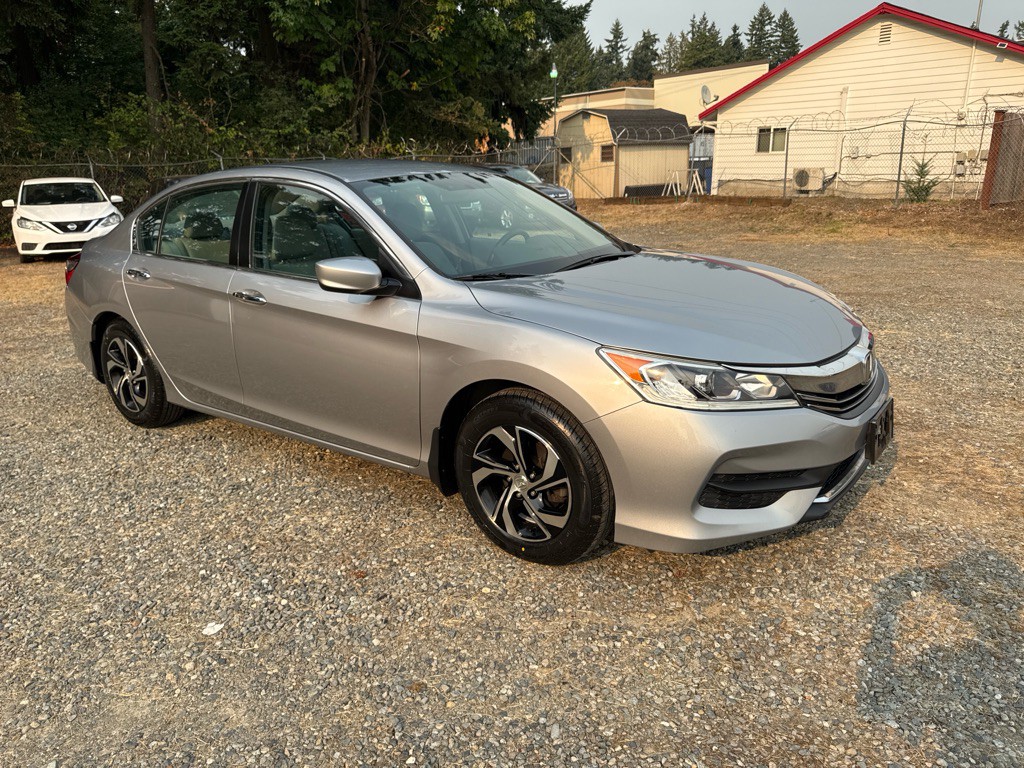 2017 Honda Accord Image 3