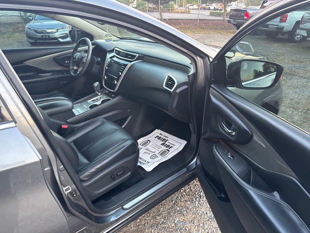 2017 Nissan Murano Image 9