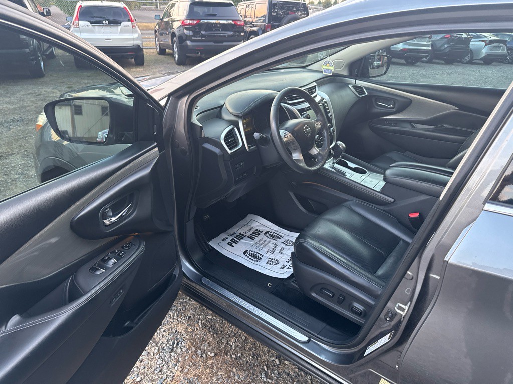 2017 Nissan Murano Image 10