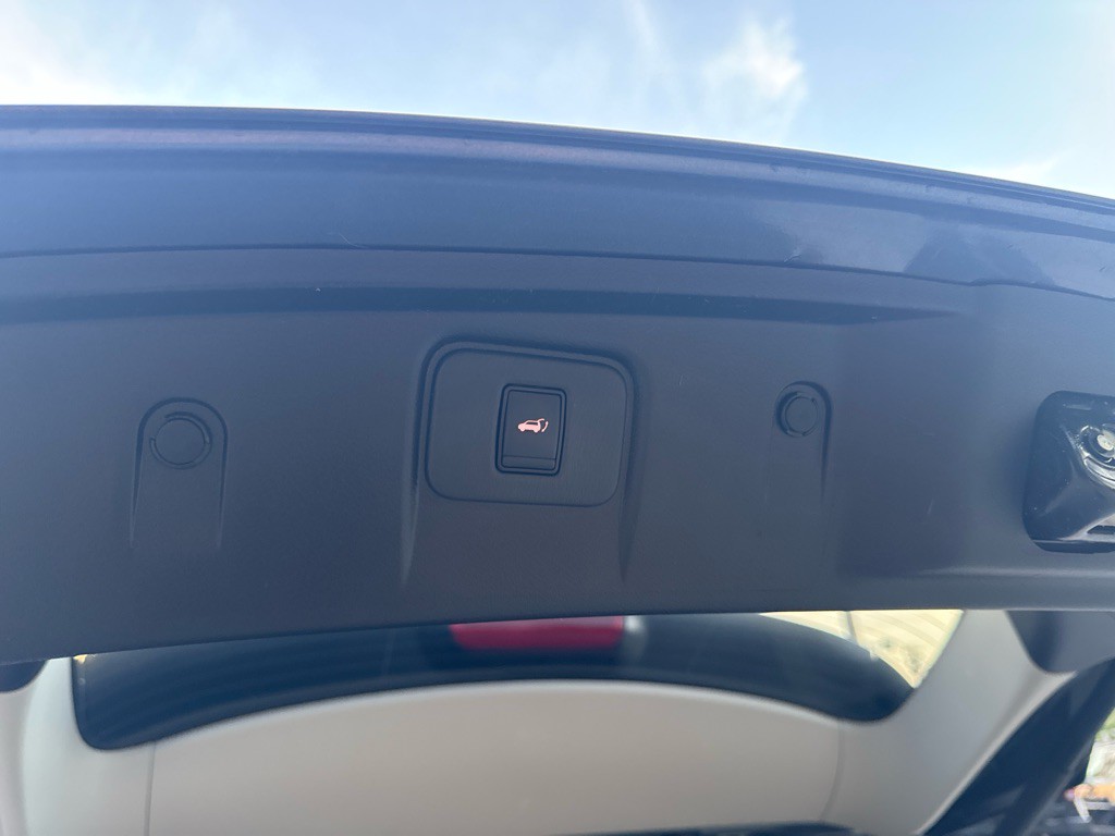 2017 Nissan Murano Image 18
