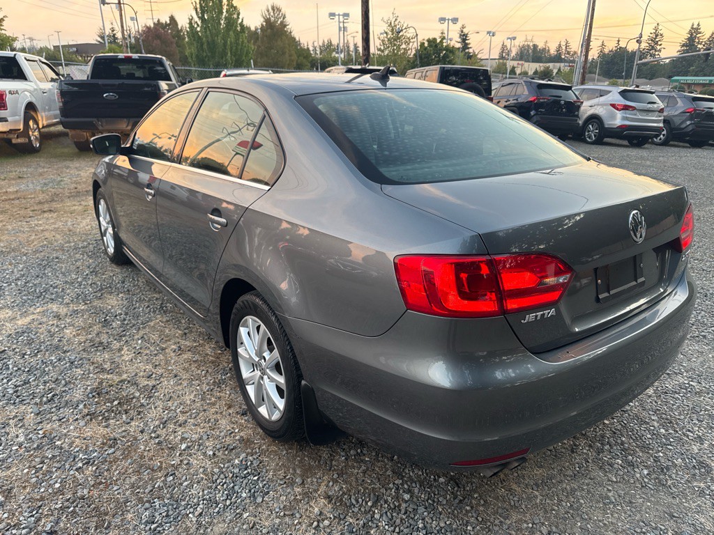 2013 Volkswagen Jetta Image 5