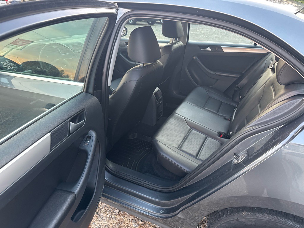 2013 Volkswagen Jetta Image 6