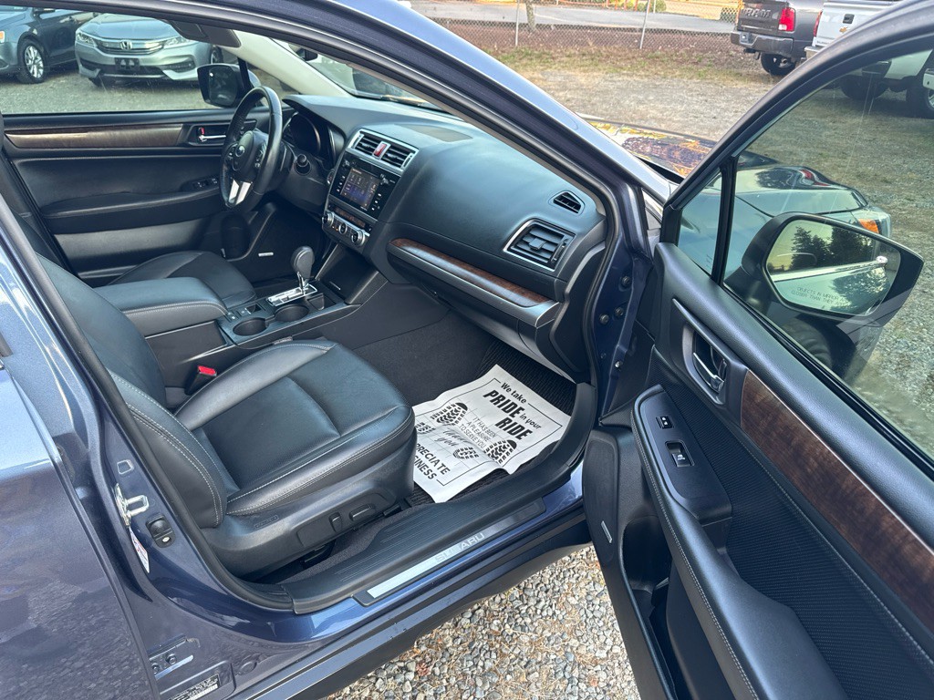 2017 Subaru Outback Image 9