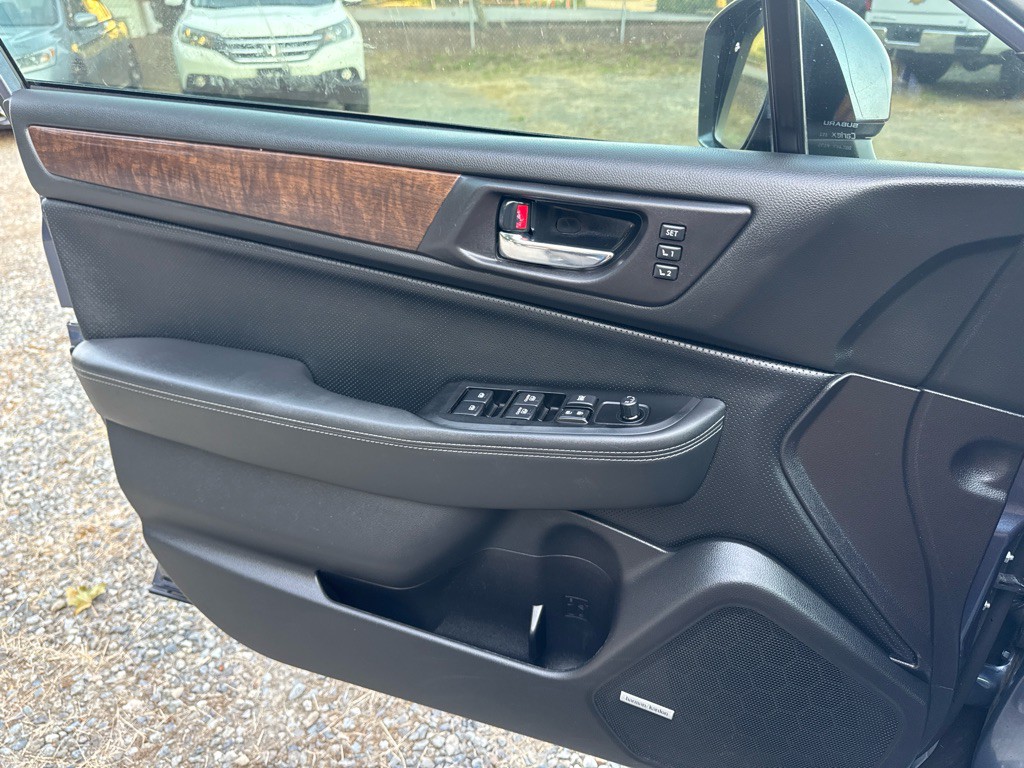 2017 Subaru Outback Image 19