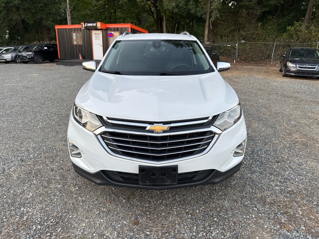 2020 Chevrolet Equinox Image 2