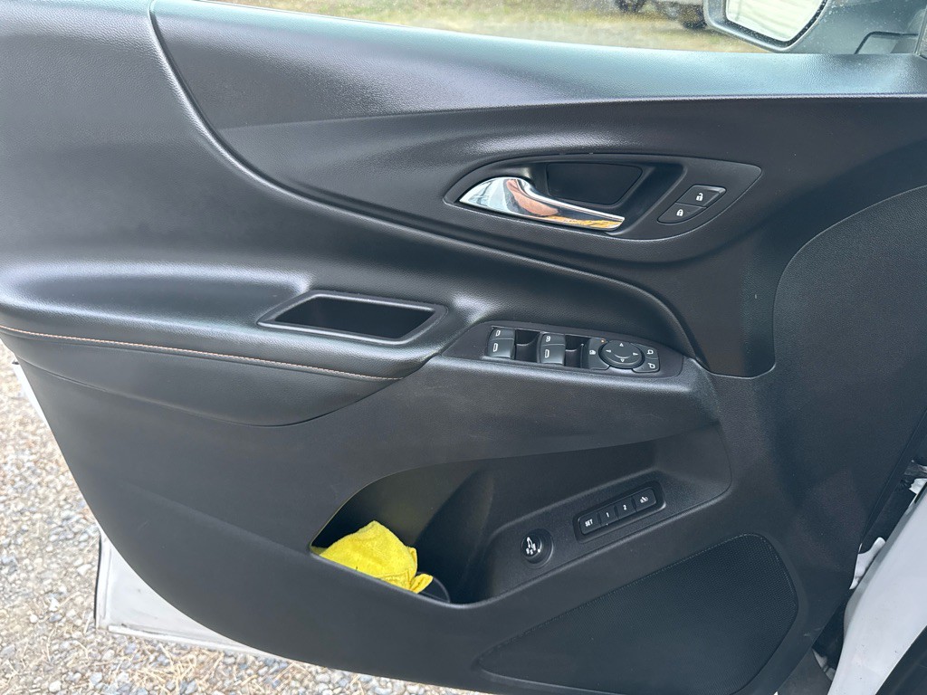 2020 Chevrolet Equinox Image 17