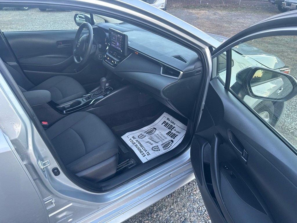 2022 Toyota Corolla Image 9