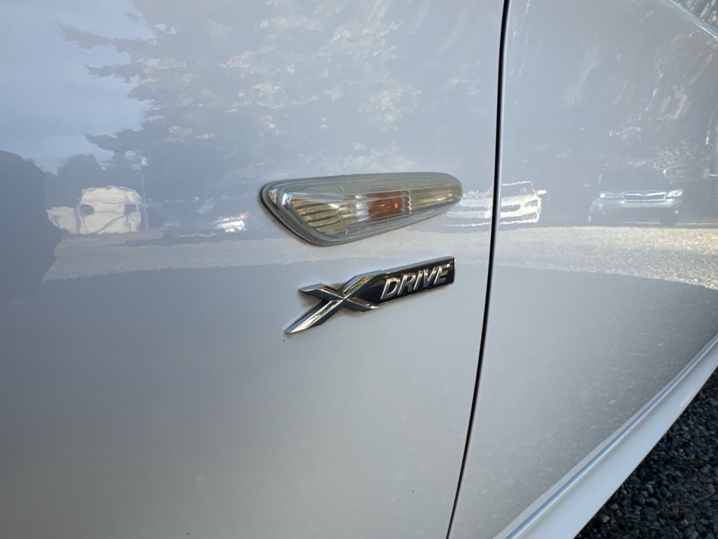 2011 BMW 3 Series Image 21