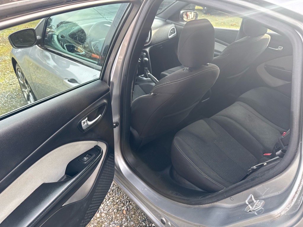 2015 Dodge Dart Image 7