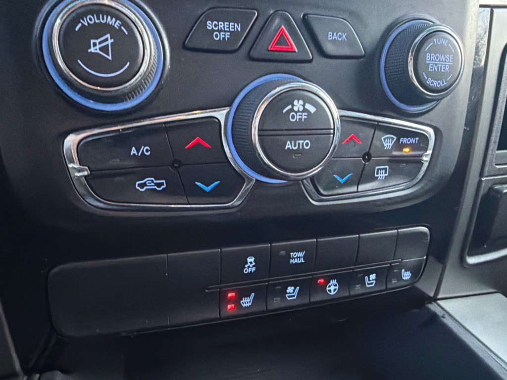 2016 RAM 1500 Image 19