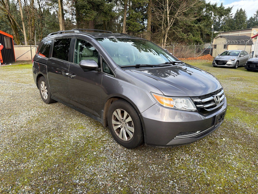 2015 Honda Odyssey Image 3