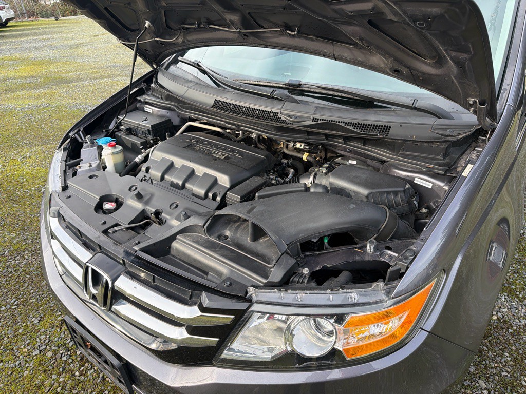 2015 Honda Odyssey Image 20