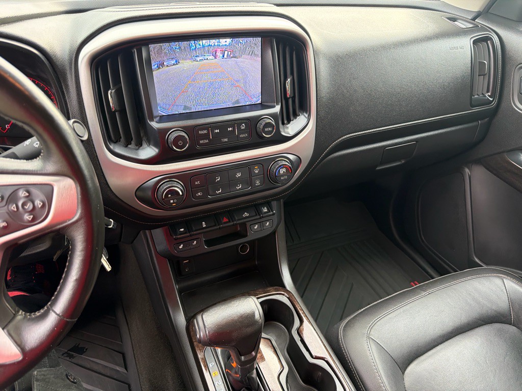 2015 GMC Canyon Image 17