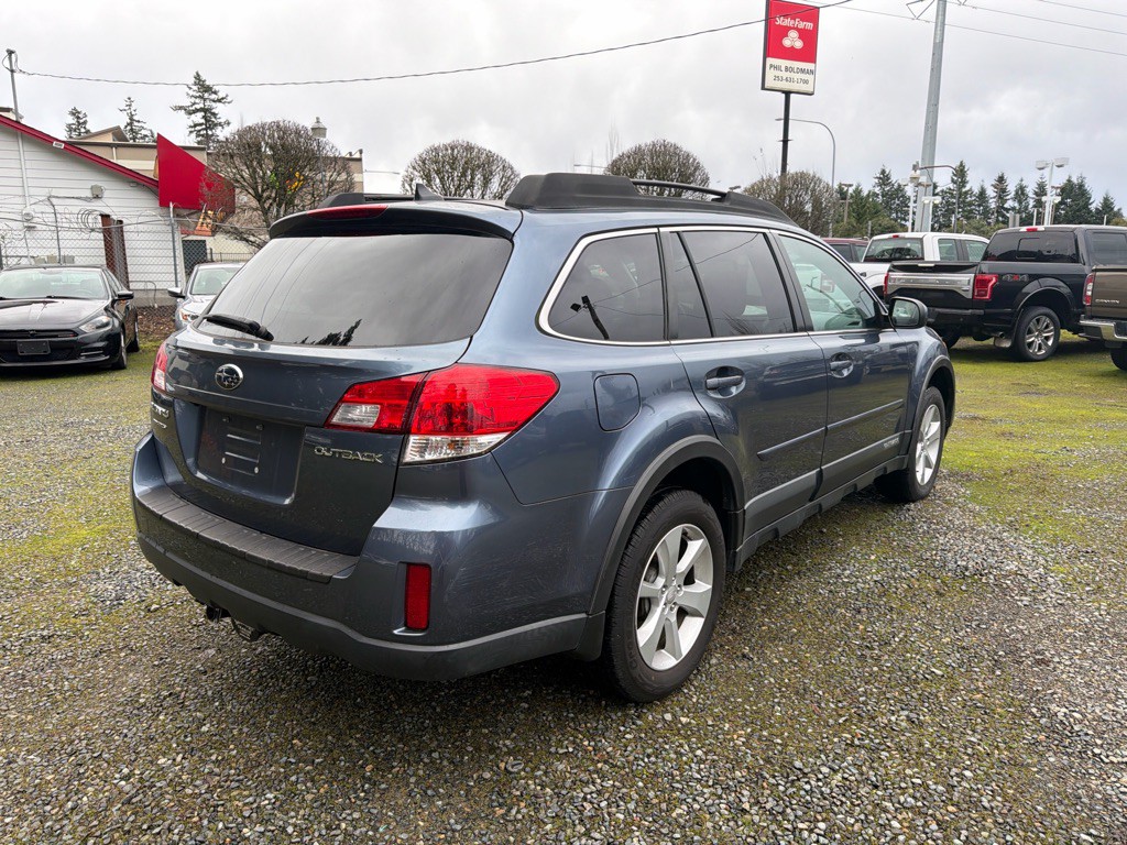 2014 Subaru Outback Image 4