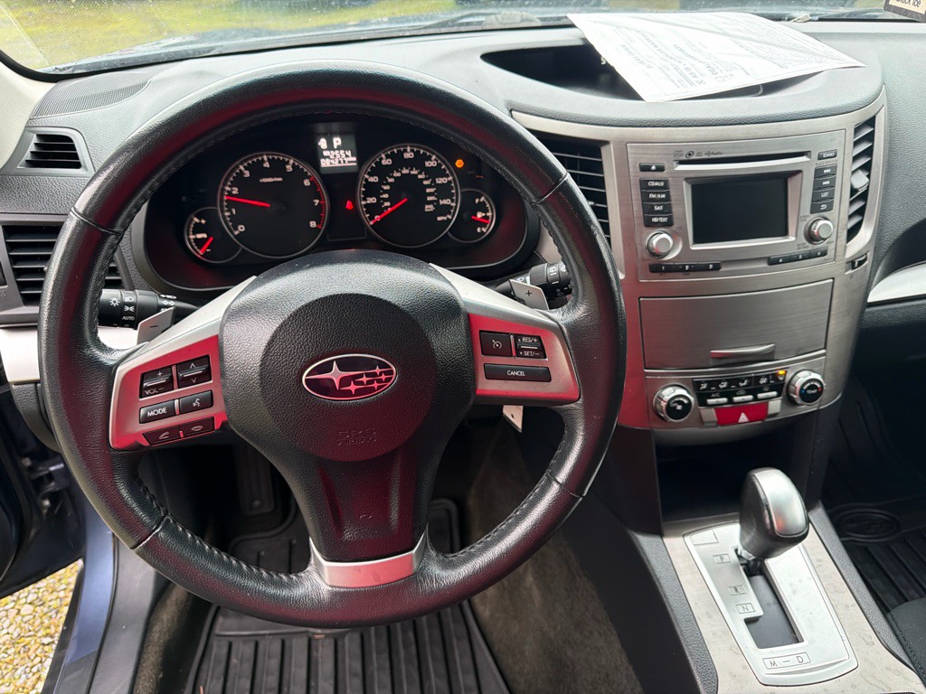 2014 Subaru Outback Image 13