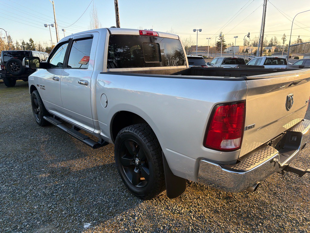2015 RAM 1500 Image 6