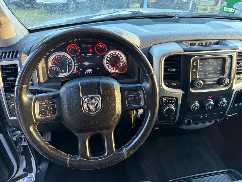 2015 RAM 1500 Image 11