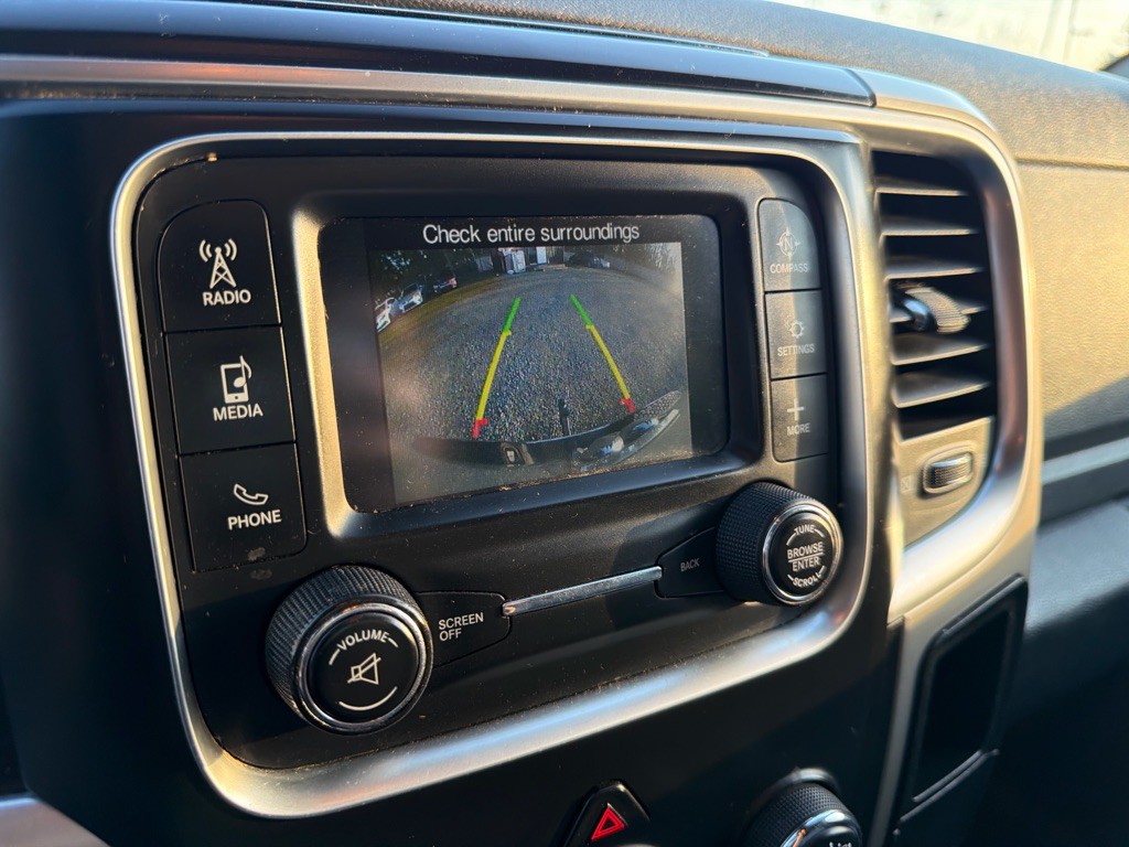 2015 RAM 1500 Image 14