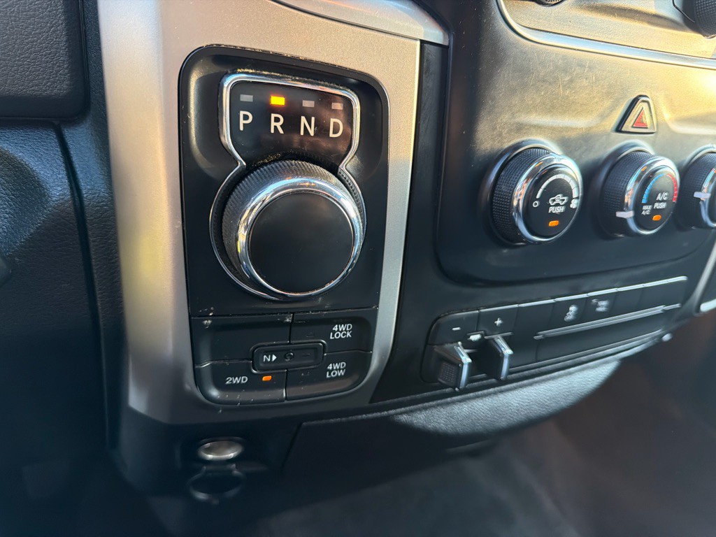 2015 RAM 1500 Image 15