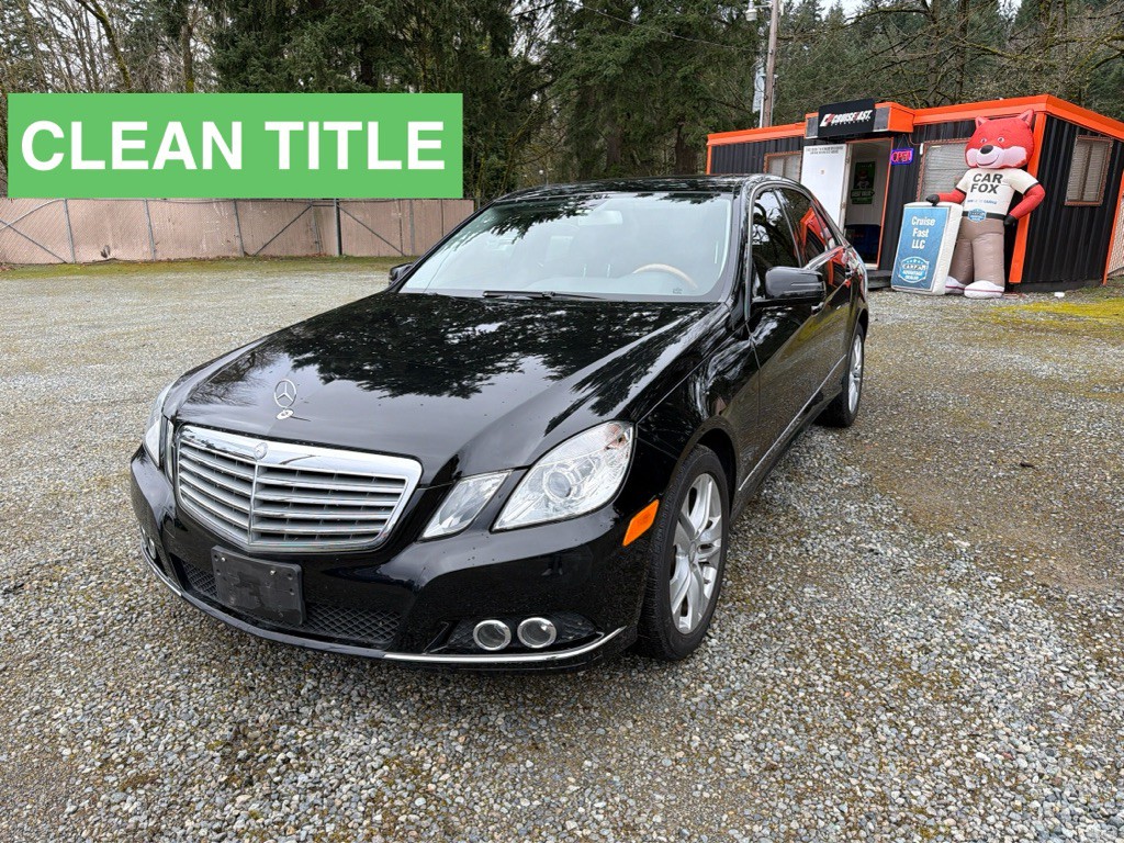 2010 Mercedes-Benz E-Class Image 1