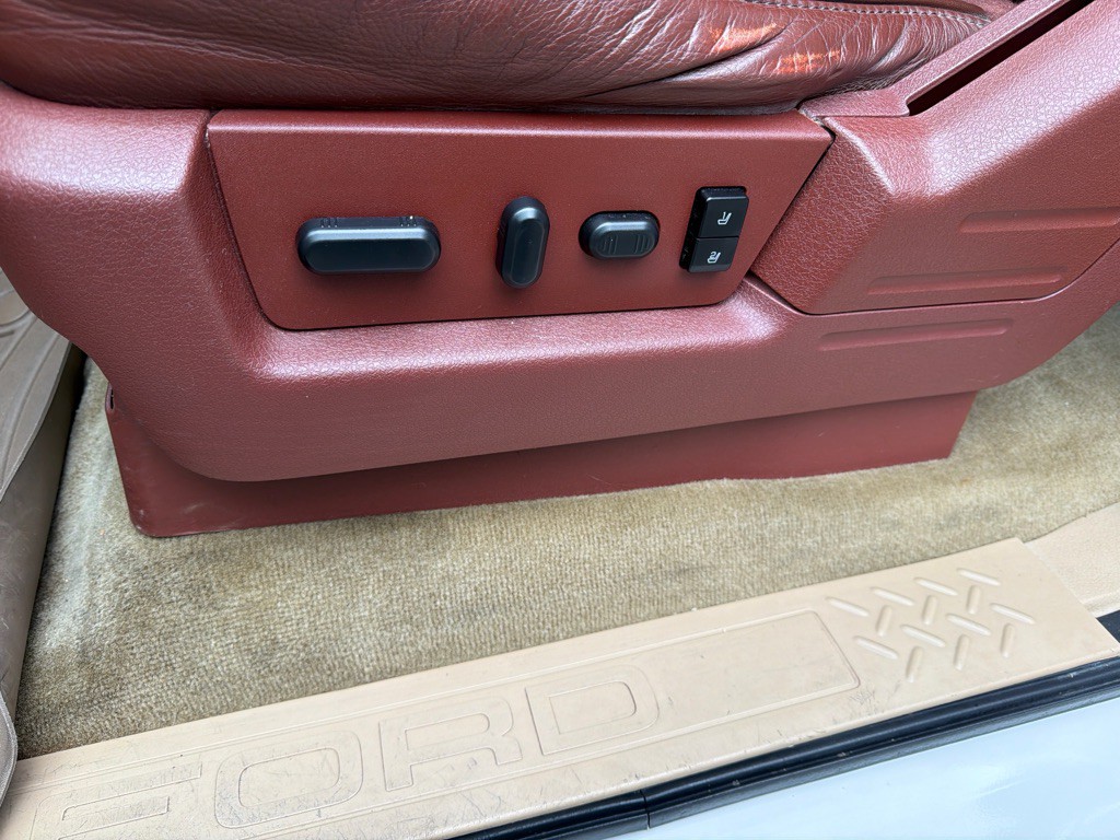 2014 Ford F-150 Image 17